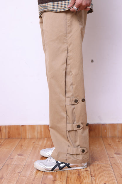 KHAKI PANTS