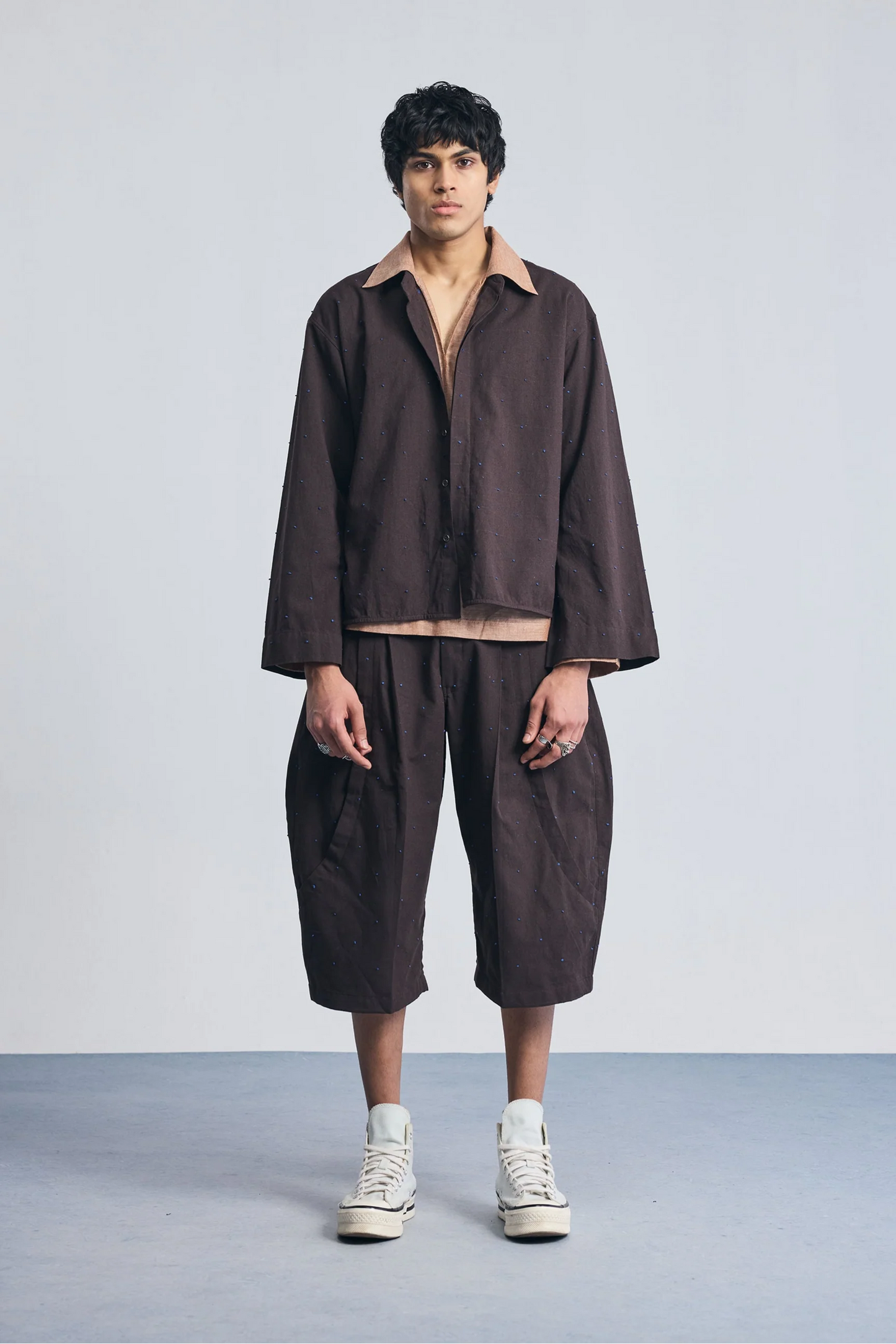 Knots Shirt – Brown Noise